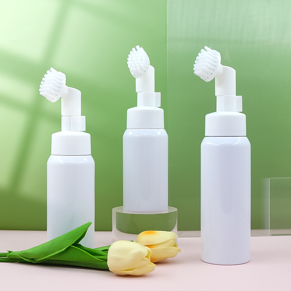 Plastic Down Clothes Dry Cleaning Liquid Bottle With Silicone Brush