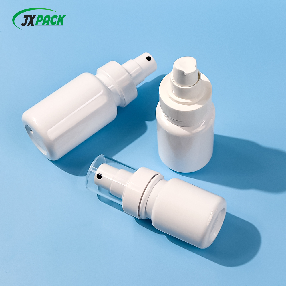 Spray lotion bottle